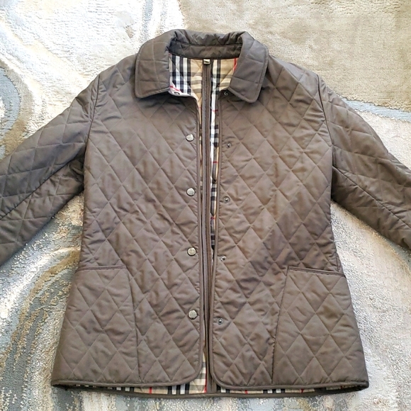Authentic Burberry  quilted Jacket - Picture 1 of 14